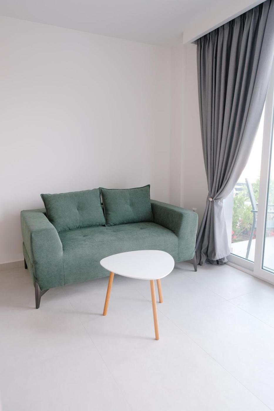 Aquarama Suites Nea Iraklitsa ภายนอก รูปภาพ