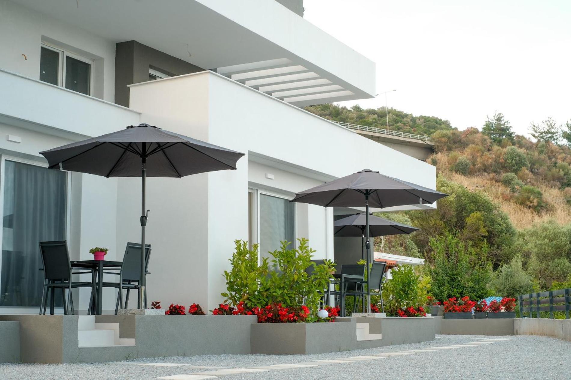 Aquarama Suites Nea Iraklitsa ภายนอก รูปภาพ